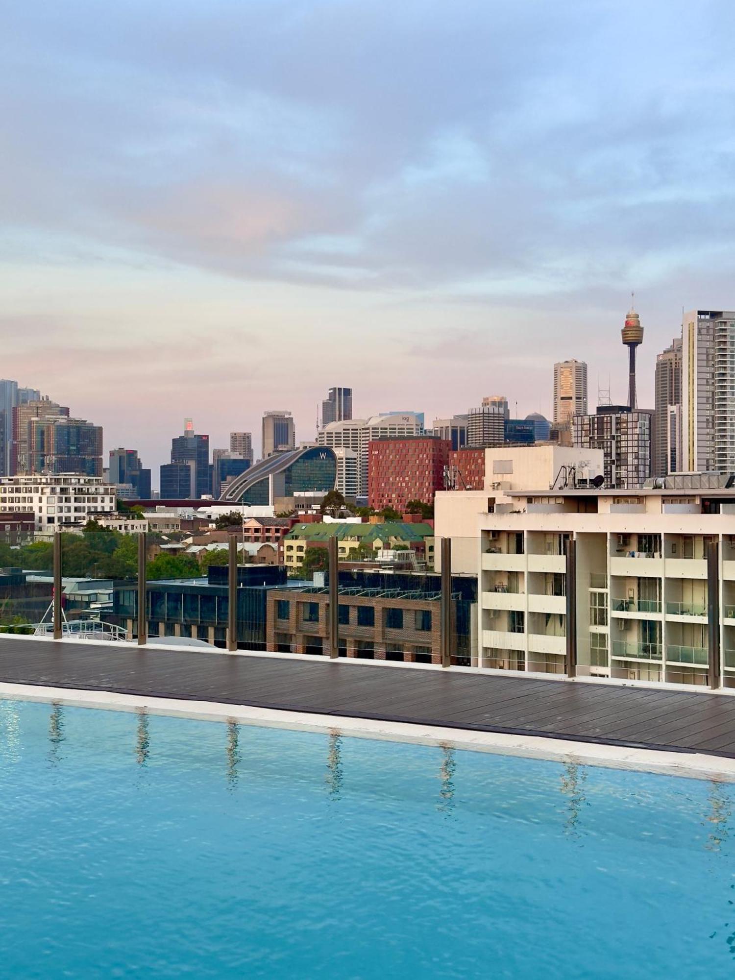 - Entire Unit With Rooftop Pool *